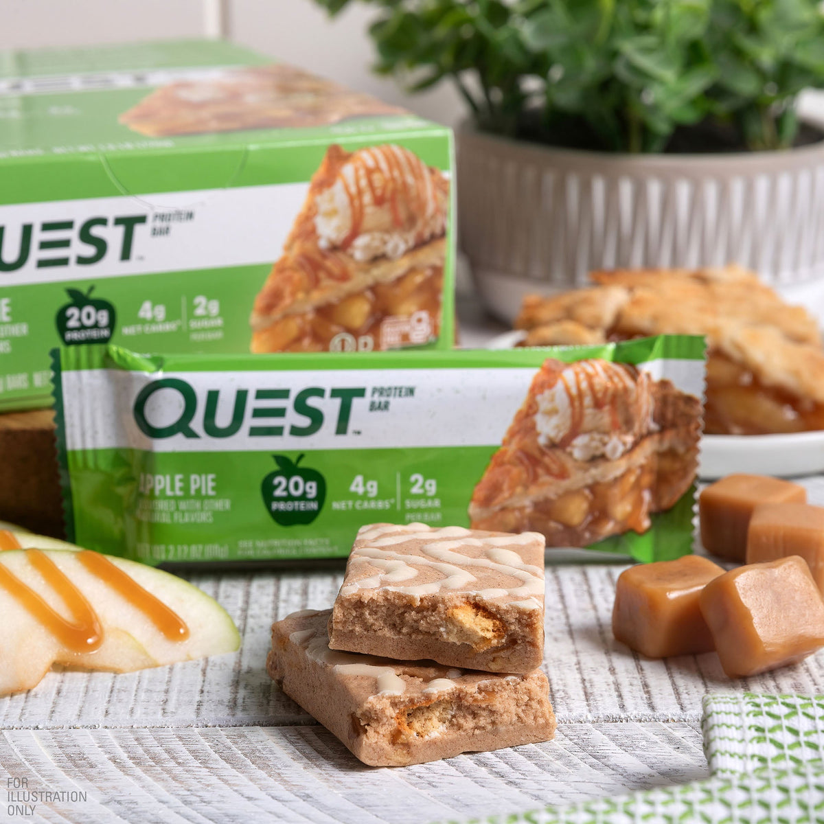apple-pie-protein-bars-j7 qst-000647-apple-pie-protein-bars_4.jpg